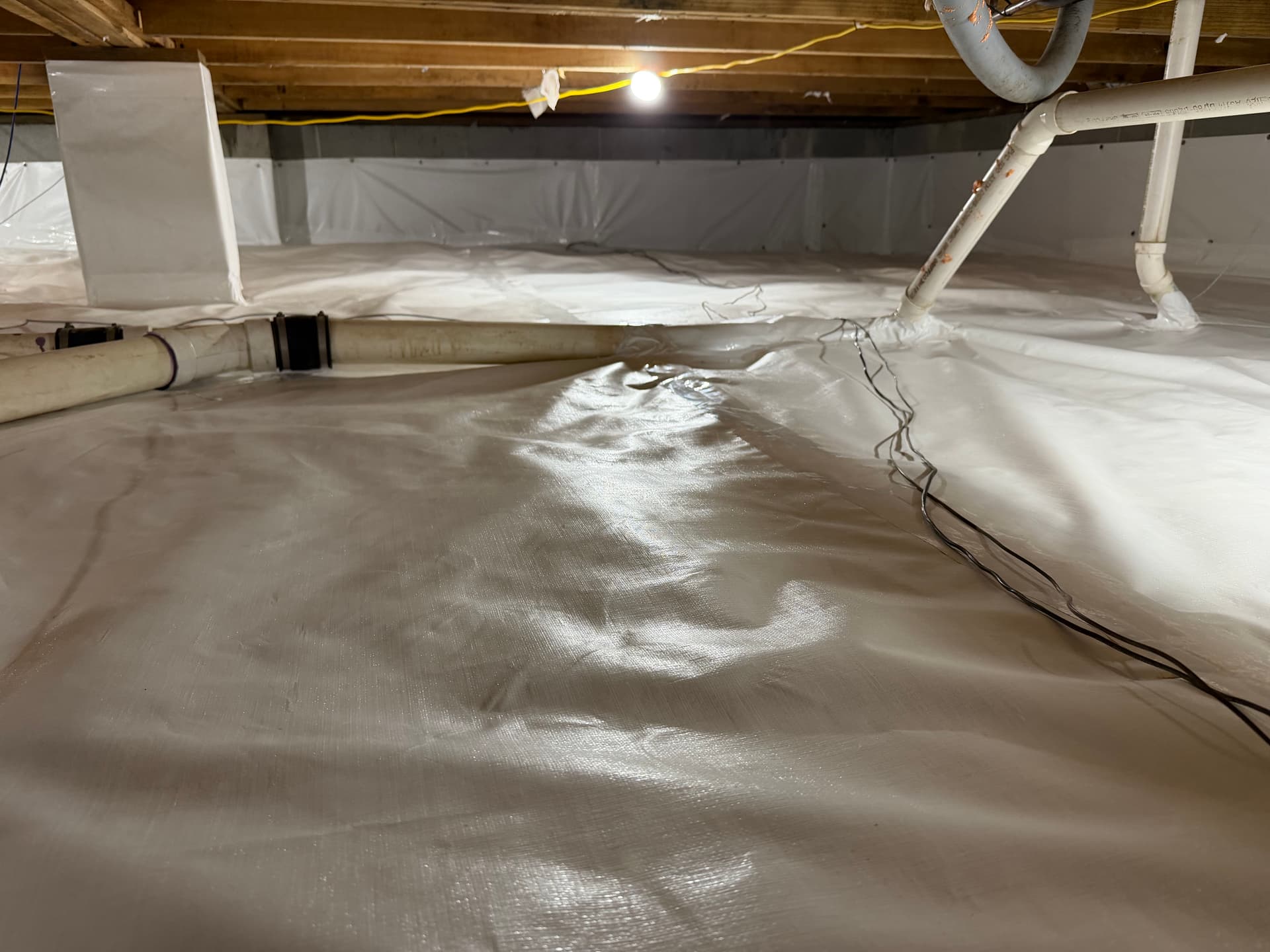 Gallery photos for Crawlspace Encapsulation at a Valparaiso FL Dentist Office: Image #9