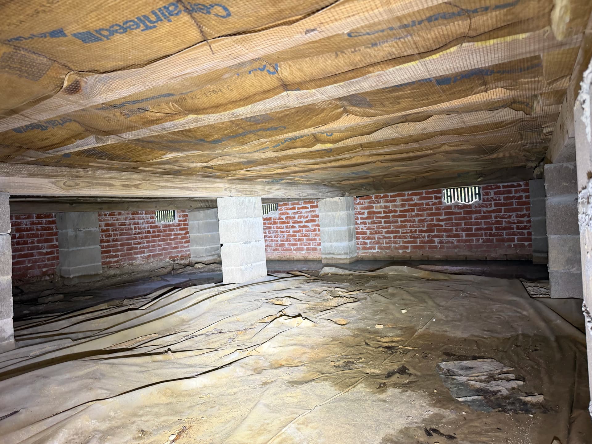 Gallery photos for Crawl Space Encapsulation Done Right in Cantonment FL: Image #6