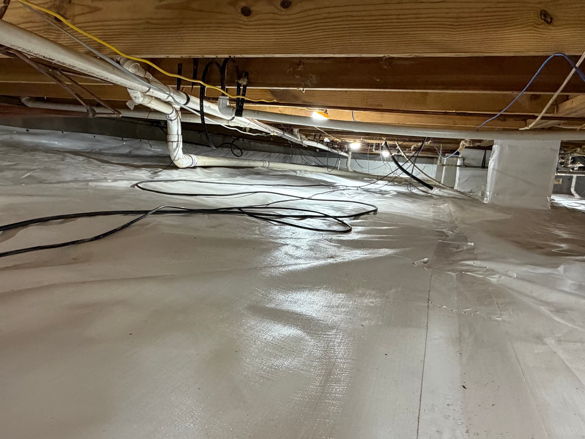 Gallery photos for Crawlspace Encapsulation at a Valparaiso FL Dentist Office: Image #1