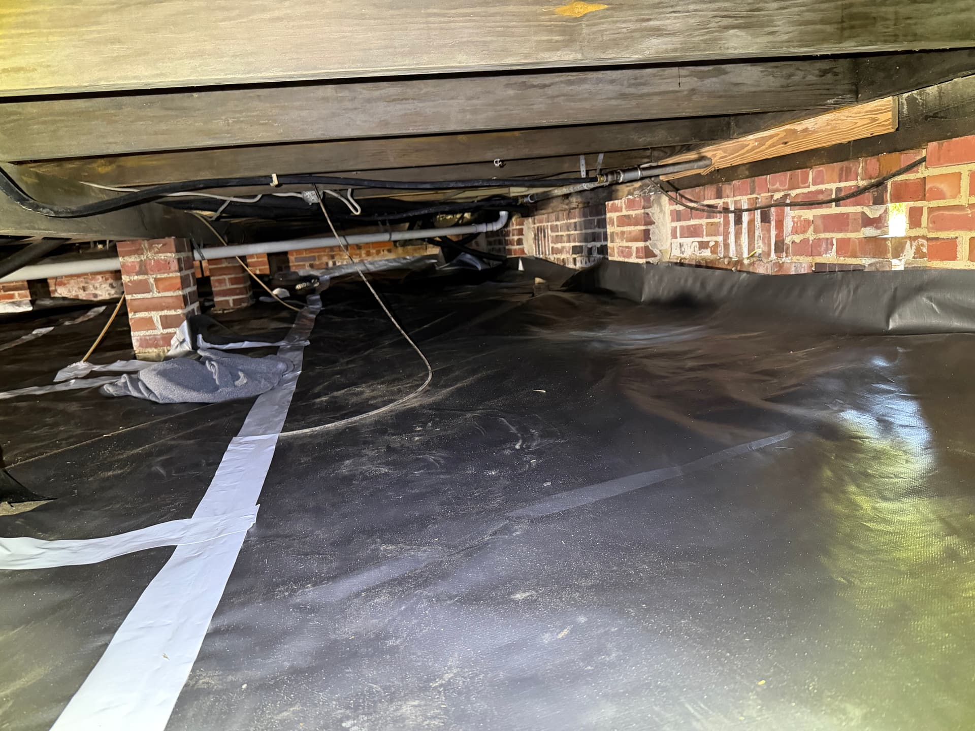 Gallery photos for Vapor Barrier Installation in Cantonment Florida: Image #1