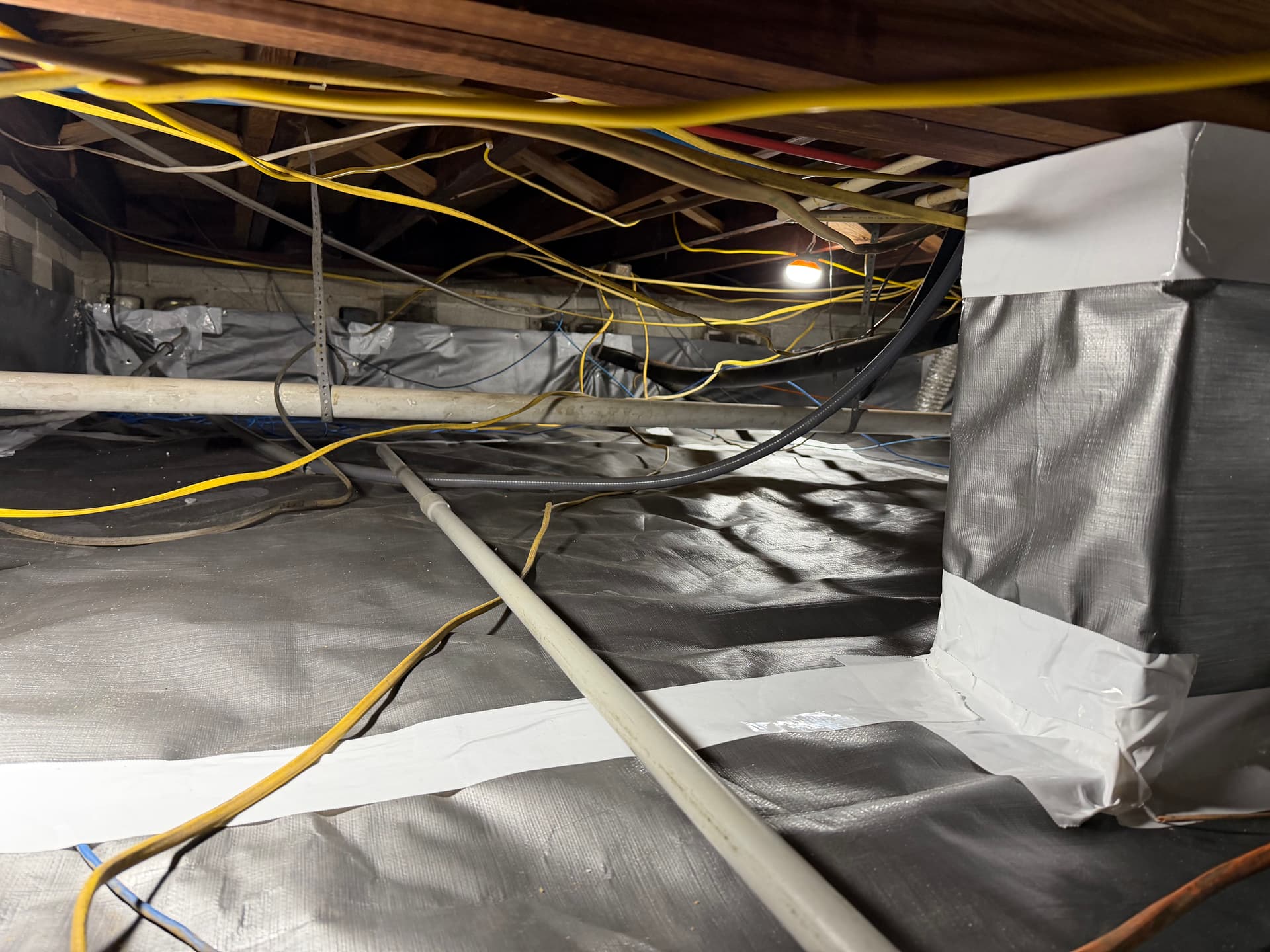 Gallery photos for Crawl Space Encapsulation Under a Wired-Up Commercial Office: Image #4