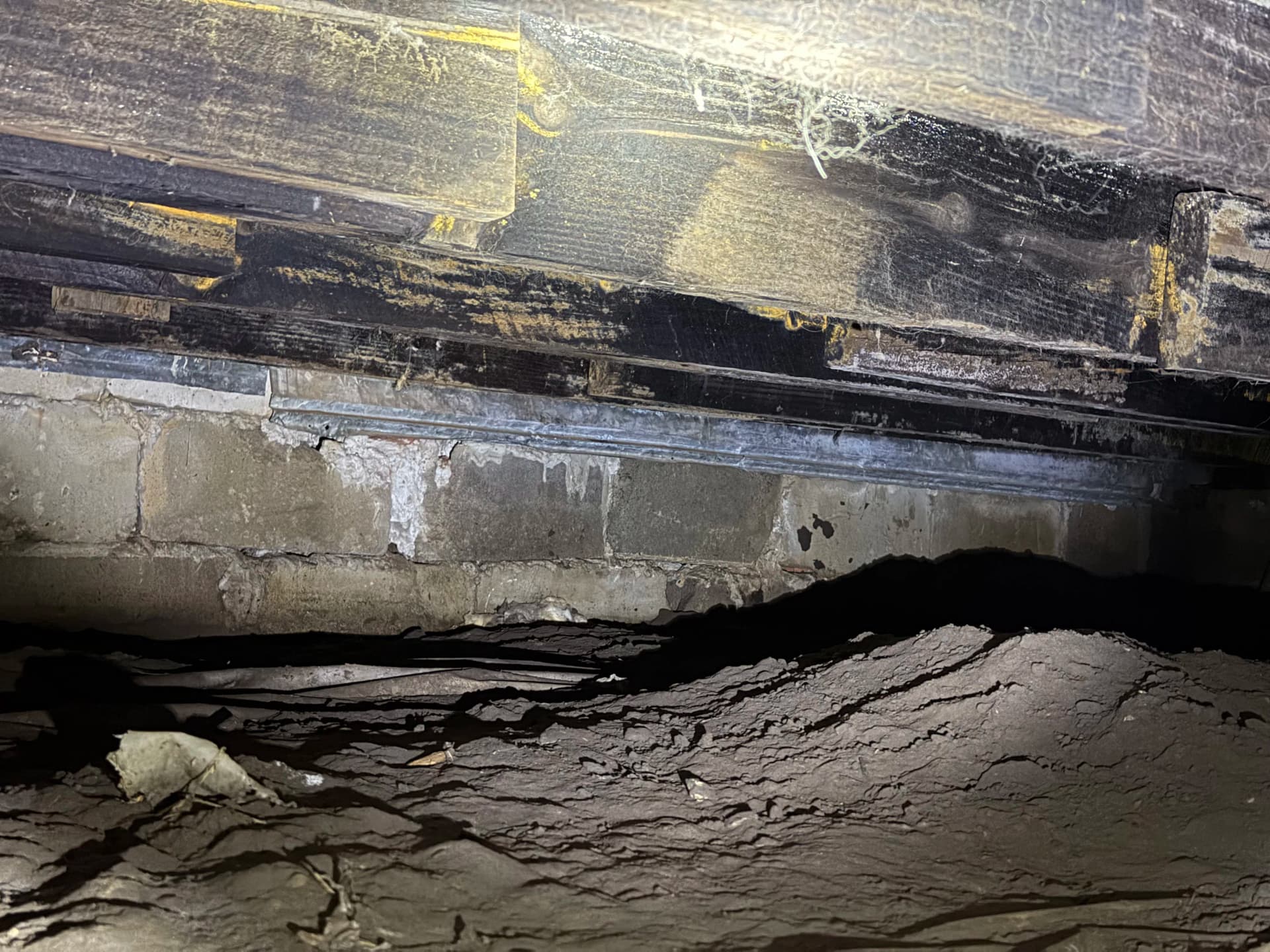 Gallery photos for Crawl Space Encapsulation Done Right in Lumberton Mississippi: Image #6