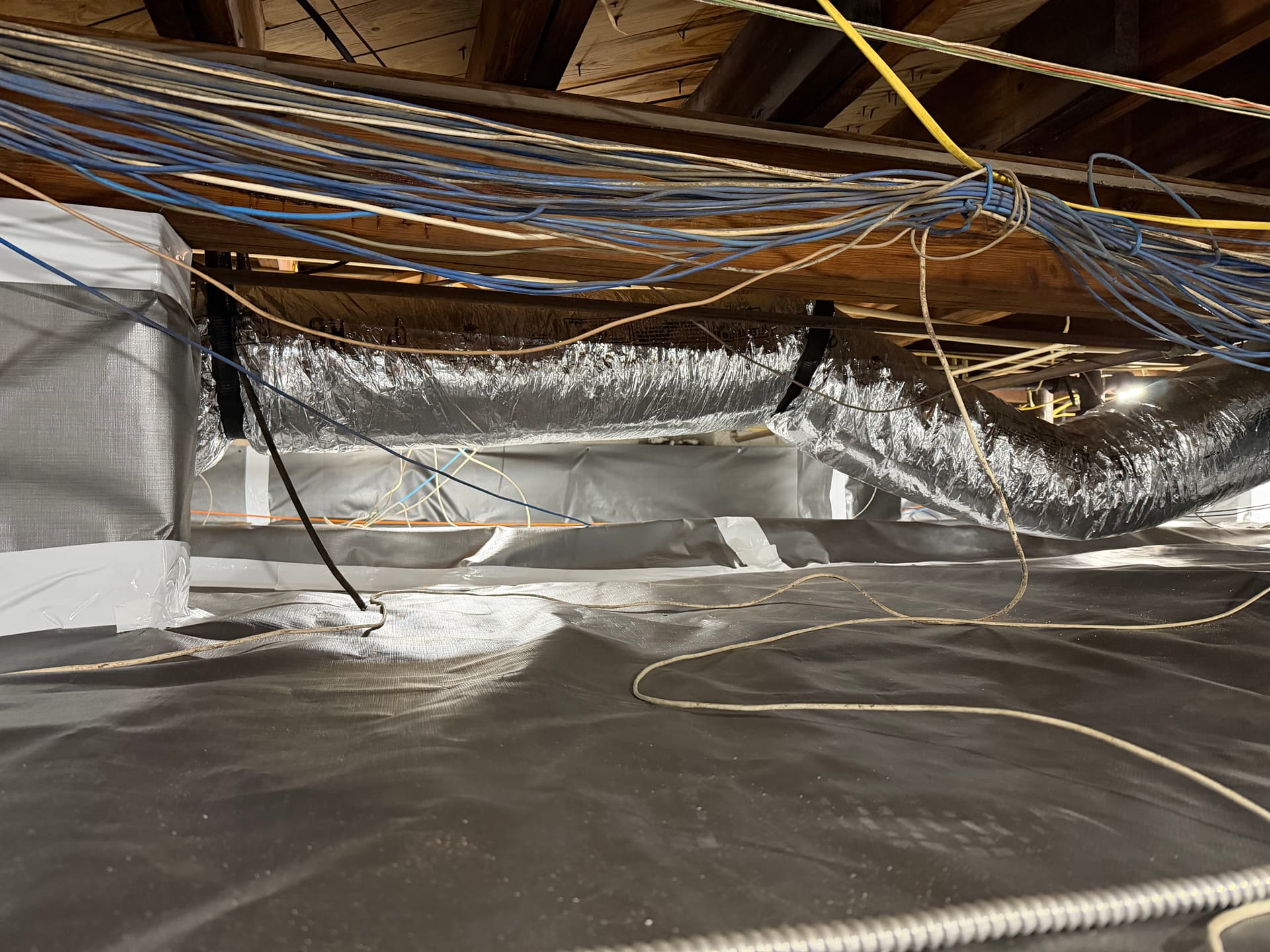 Gallery photos for Crawl Space Encapsulation Under a Wired-Up Commercial Office: Image #3