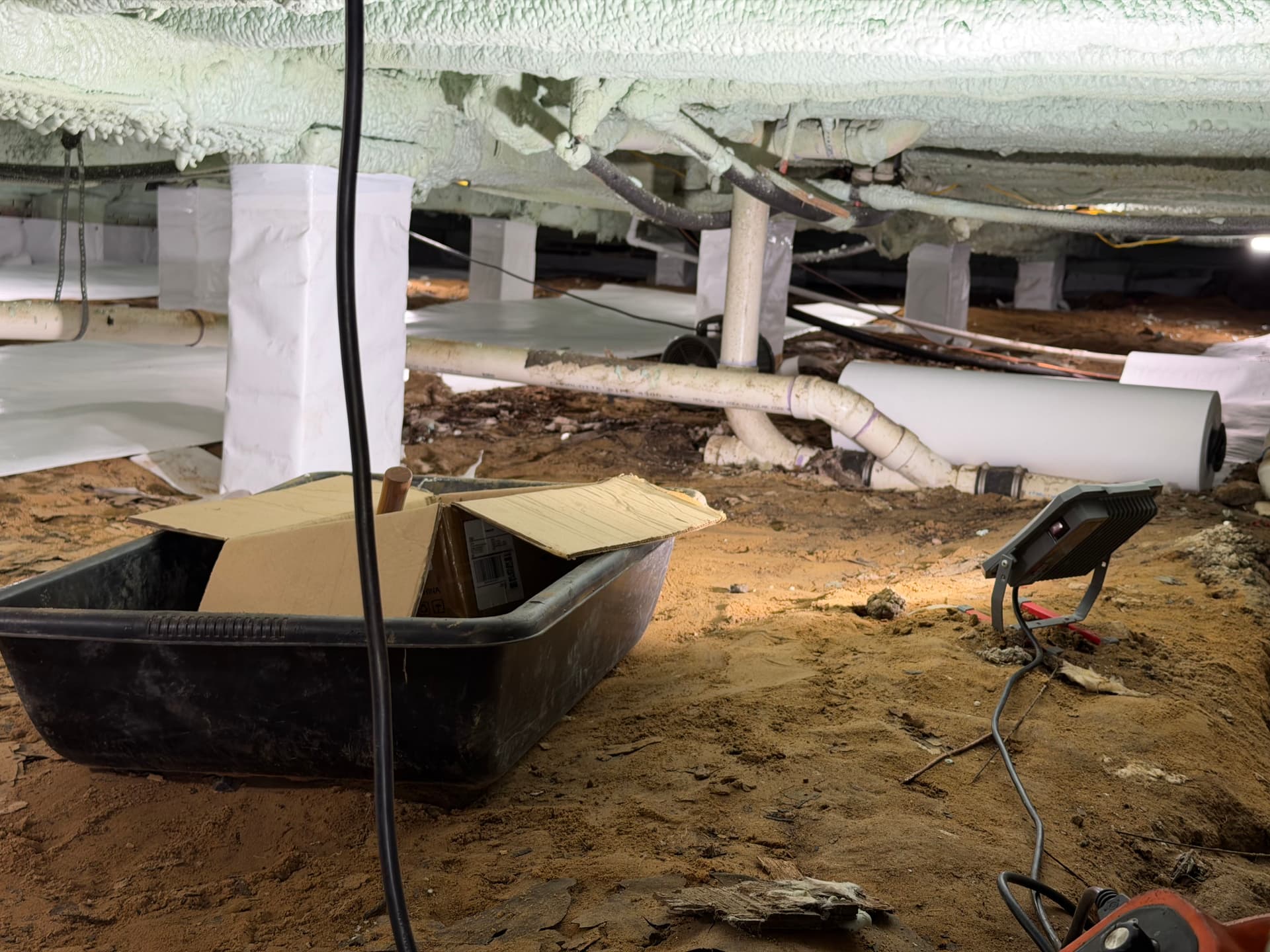 Gallery photos for Crawl Space Encapsulation Underway in Beulah FL: Image #1
