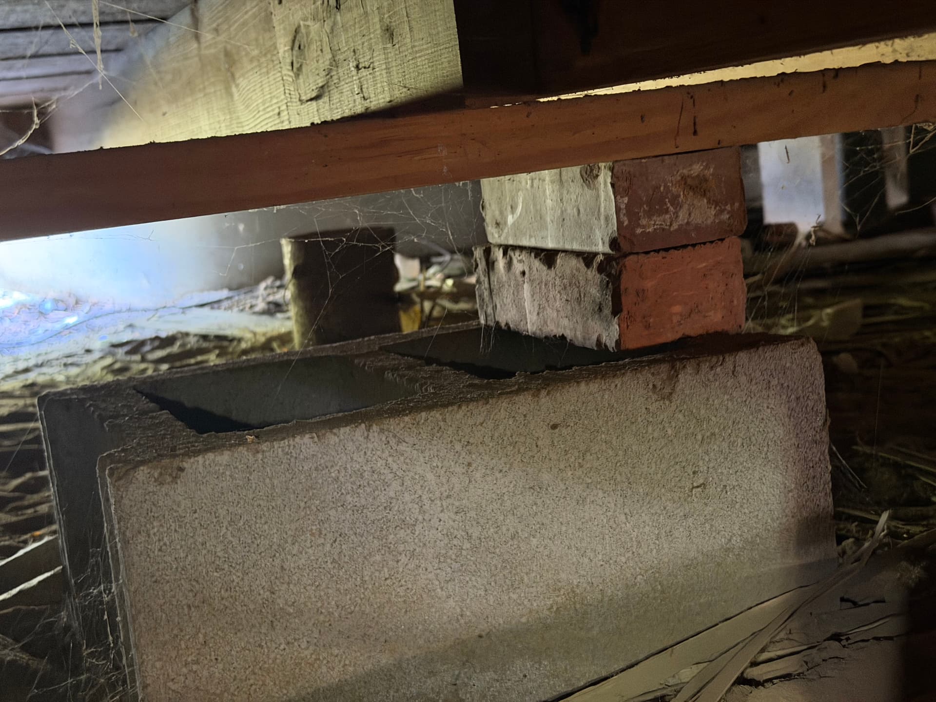 Gallery photos for What Bad Crawl Space Support Looks Like in Andalusia Alabama: Image #2