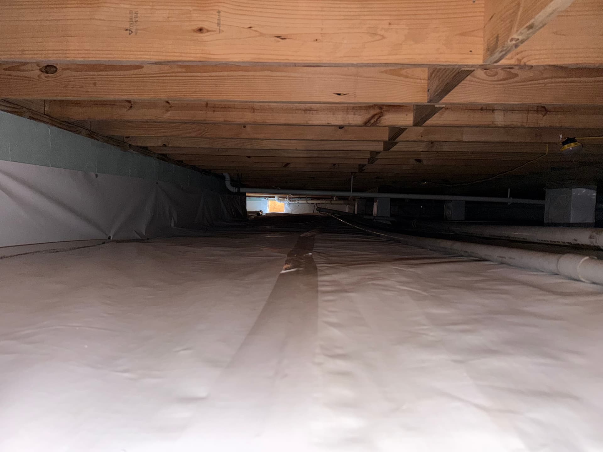 Gallery photos for Crawl Space Encapsulation in Gulf Breeze Protects New Floors: Image #5