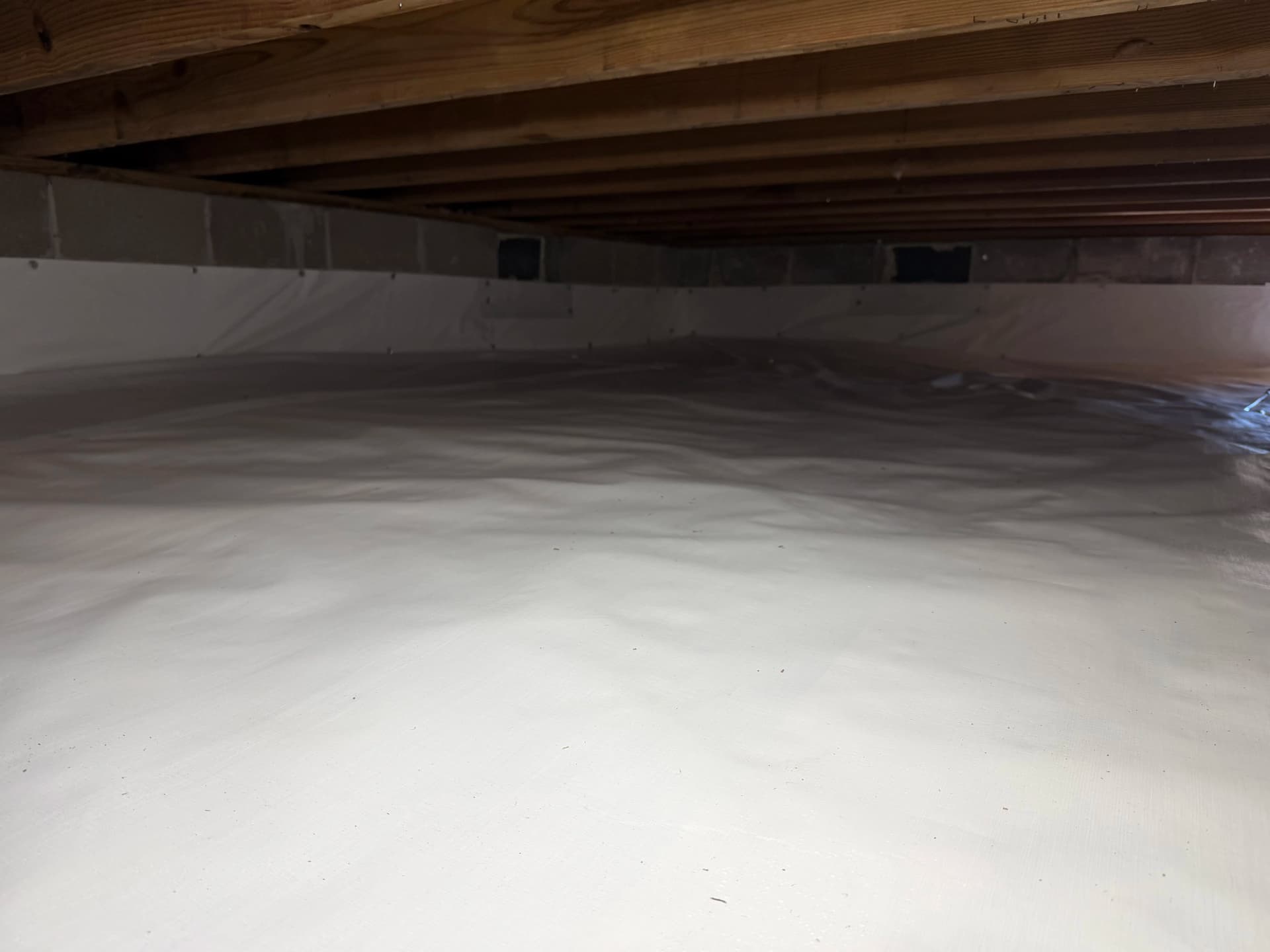 Gallery photos for Crawl Space Encapsulation Done Right in Perdido Florida: Image #3