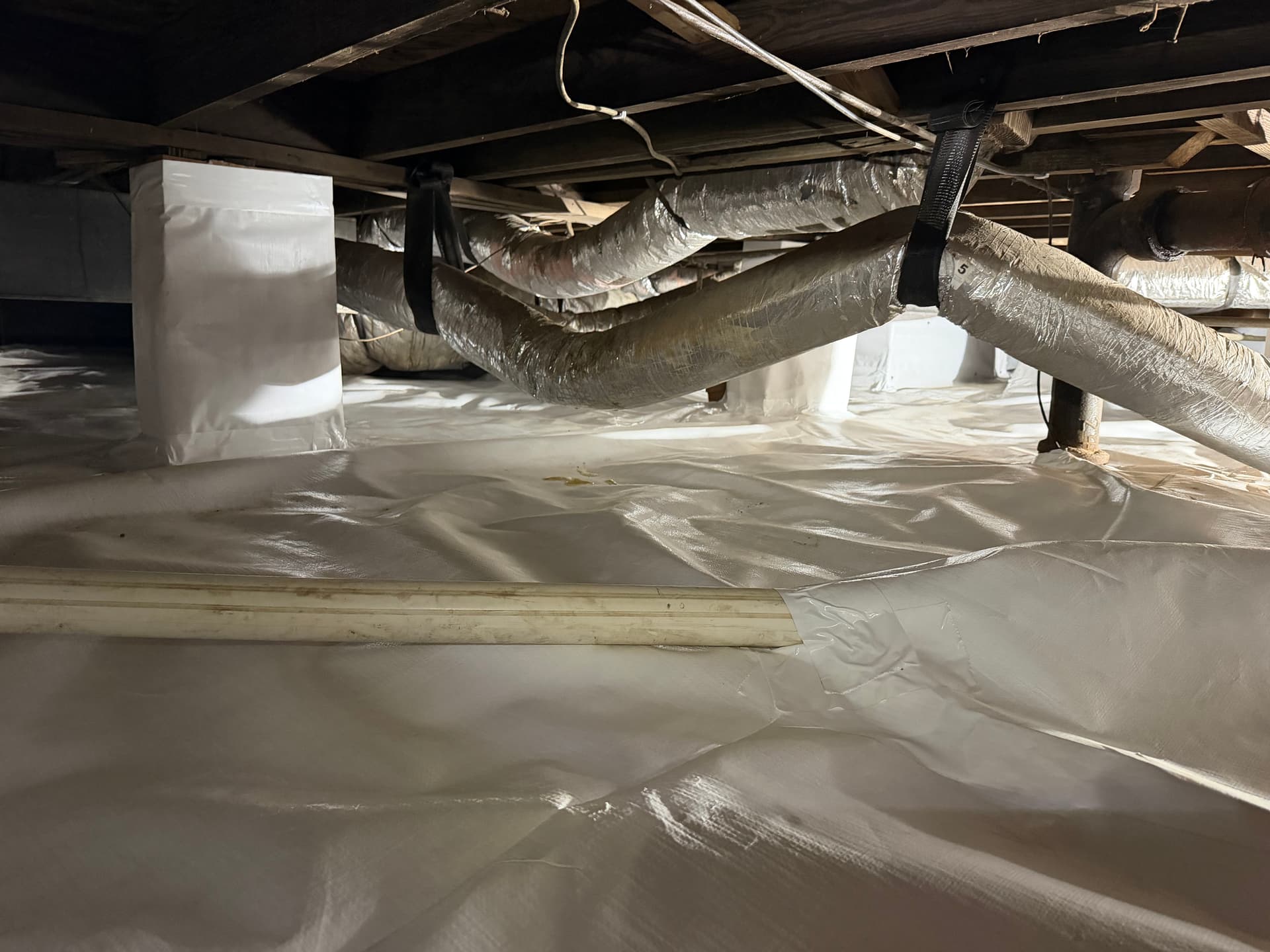 Gallery photos for Full Crawl Space Encapsulation Completed in Moss Point Mississippi: Image #6