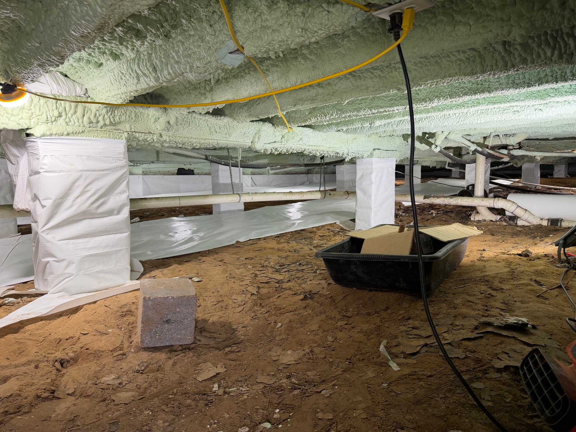 Gallery photos for Crawl Space Encapsulation Underway in Beulah FL: Image #2